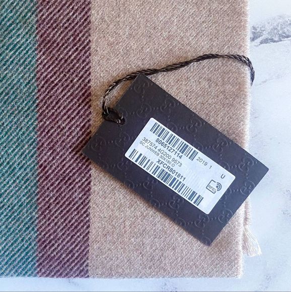 gucci classic stripe gucci print wool scarf neutral new with tag logo - Picture 6 of 8